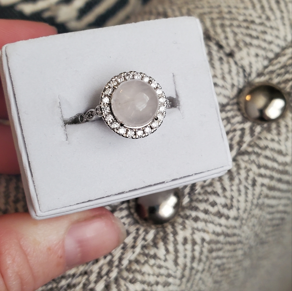 Glamorous Sparkle Rose Quartz Ring